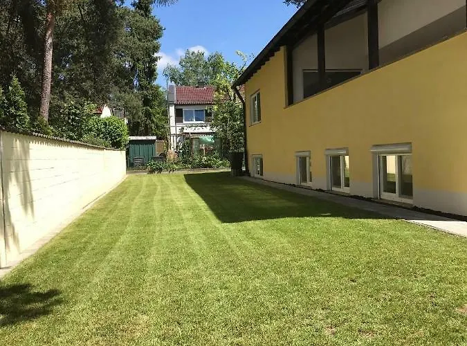 Foehrenweg Apartment *